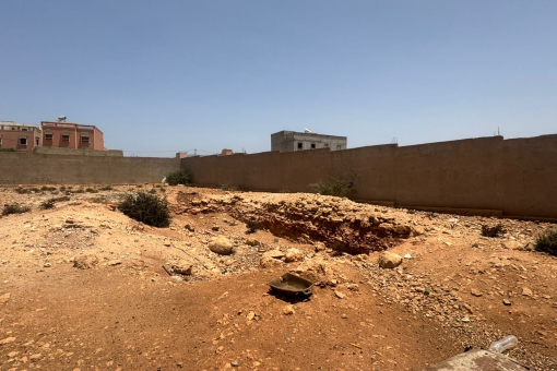 Terrain titré Ain Skouna 600m2