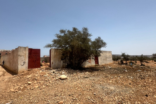 Terrain titré Ain Skouna 600m2